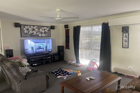 40 Bunker Ave, Nanango, QLD 4615