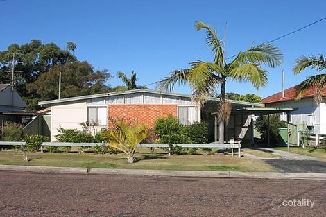 15b Boondilla Rd, The Entrance, NSW 2261