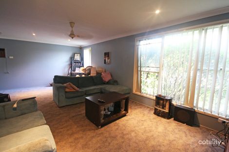 Property photo of 1 Hodkin Place Ingleburn NSW 2565