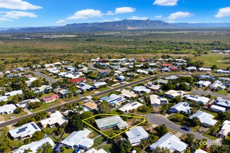 Property photo of 4 Jeannie Court Rasmussen QLD 4815