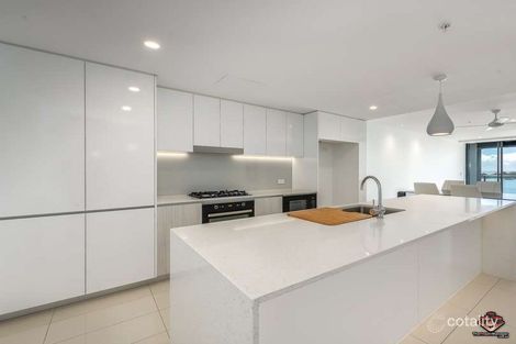 504/388 Marine Pde, Labrador, QLD 4215