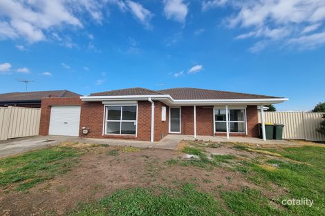 1/34 Meadowbank Dr, Sunshine North, VIC 3020