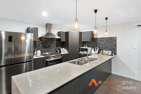 Property photo of 47 Draper Court Jimboomba QLD 4280