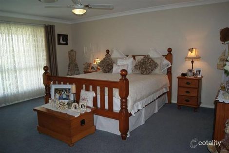 Property photo of 147 Casey Drive Hunterview NSW 2330