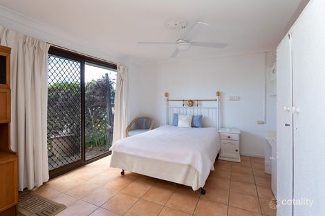 Property photo of 5 Violet Court Miami QLD 4220