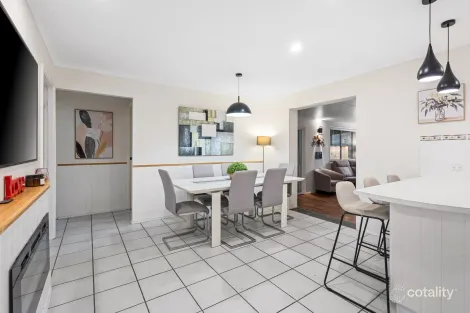 Property photo of 8 Shannon Close Kincumber NSW 2251