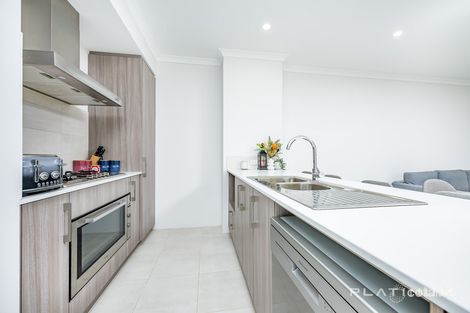 69 Zodiac Dr, Alkimos, WA 6038