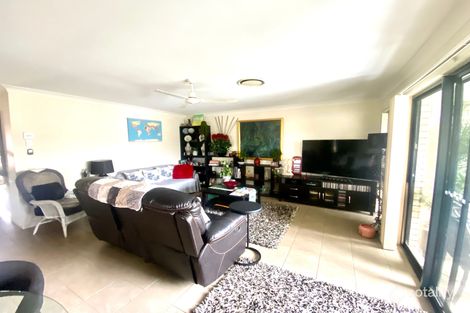 Property photo of 19 Cranberrie Crescent Pimpama QLD 4209