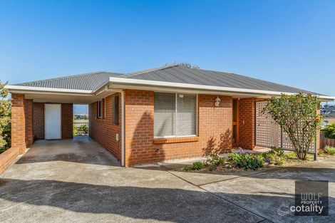Property photo of 3/28A Loatta Road Lindisfarne TAS 7015
