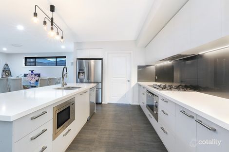Property photo of 5 Rosewater Close Gwandalan NSW 2259