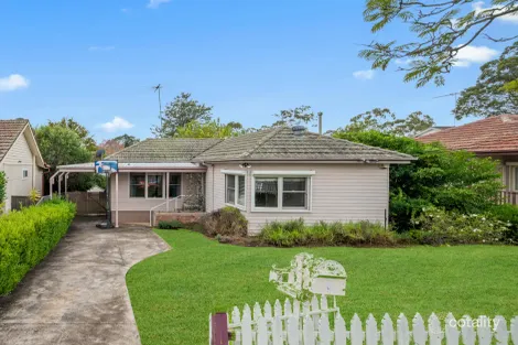 70 Bradbury Ave, Campbelltown, NSW 2560