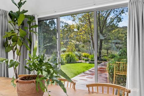 Property photo of 16 Hideaway Place Bywong NSW 2621