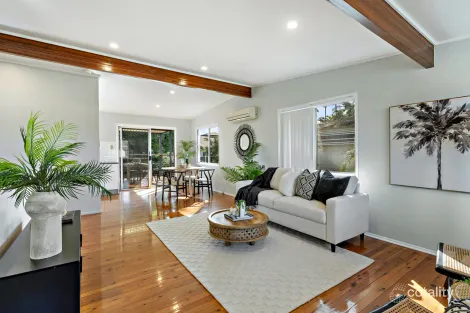 8 Azalea Ct, Kallangur, QLD 4503