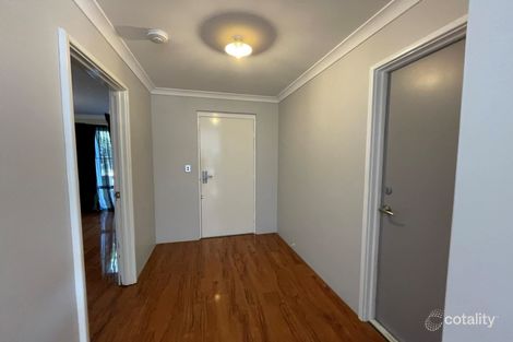 Property photo of 34 Sellafield Bend Waikiki WA 6169