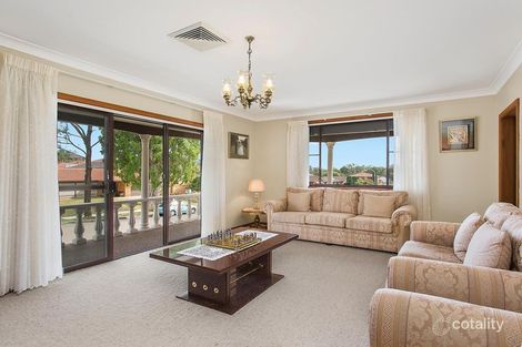 Property photo of 7 Walmsley Close Prairiewood NSW 2176