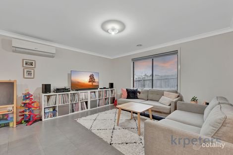 Property photo of 46 Thwaites Road Pakenham VIC 3810