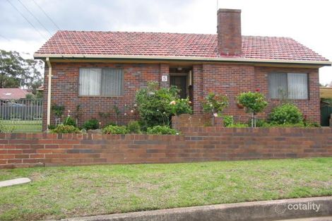 5 Westville Pl, Westmead, NSW 2145