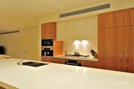 Property photo of 19/11 Leighton Beach Boulevard North Fremantle WA 6159