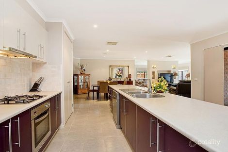 Property photo of 3 Kirribilli Boulevard Taylors Hill VIC 3037