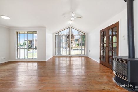 Property photo of 13 Magnolia Way Orange NSW 2800