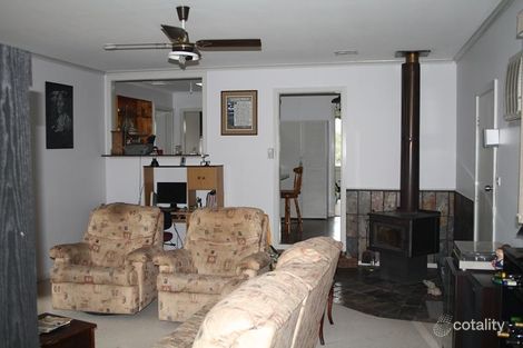 Property photo of 15 Barker Street Padthaway SA 5271