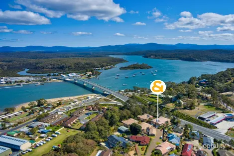 17/8 Lord Pl, North Batemans Bay, NSW 2536