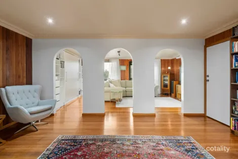 Property photo of 112 Railway Parade Pascoe Vale VIC 3044