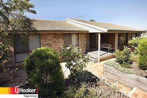 Property photo of 21 Johnstone Circuit Calwell ACT 2905