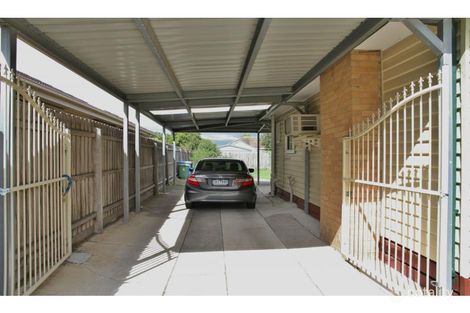 Property photo of 14 Fairview Street Springvale VIC 3171