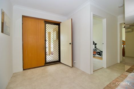 Property photo of 26 Lynda Crescent Cooloongup WA 6168