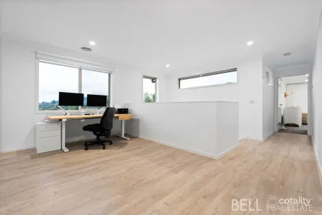 Property photo of 1 One Tree Lane Montrose VIC 3765