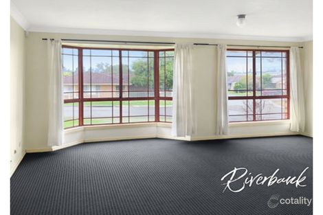 Property photo of 23 Baxter Crescent Glendenning NSW 2761