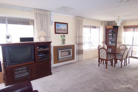 Property photo of 15 Oriana Avenue Rostrevor SA 5073