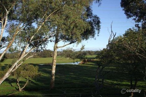 Property photo of 2 Goodchild Place Bellevue WA 6056