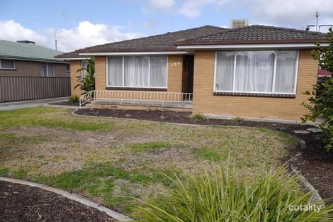 Property photo of 135 Tamarind Street North Albury NSW 2640