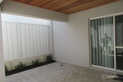 Property photo of 15 Methuen Way Duncraig WA 6023
