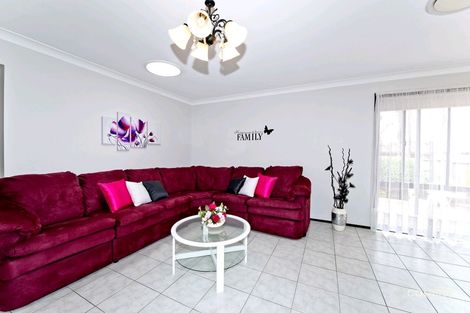 Property photo of 76 Hume Crescent Werrington County NSW 2747