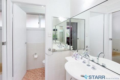 Property photo of 1/1 Windrush Circuit St Clair NSW 2759