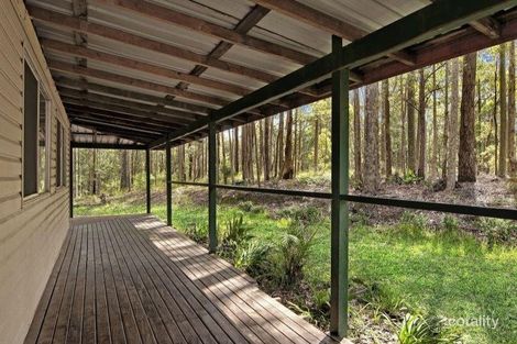 164 Woods Rd, Jilliby, NSW 2259