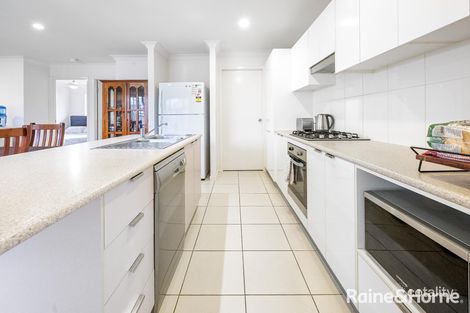 Property photo of 19 Parklane Crescent Beaconsfield QLD 4740
