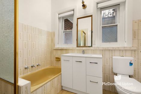 Property photo of 21 Milverton Street Moonee Ponds VIC 3039