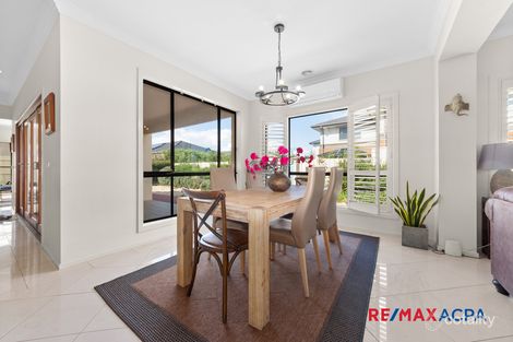 Property photo of 22 Grassland Drive Point Cook VIC 3030