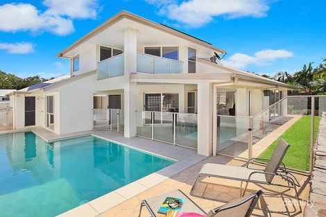 Property photo of 64 Brentwood Avenue Mooloolaba QLD 4557
