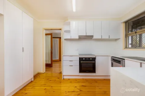 Property photo of 42 Golden Grove Red Hill ACT 2603