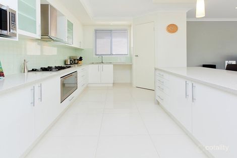 Property photo of 10 Cruiser Close Springfield Lakes QLD 4300