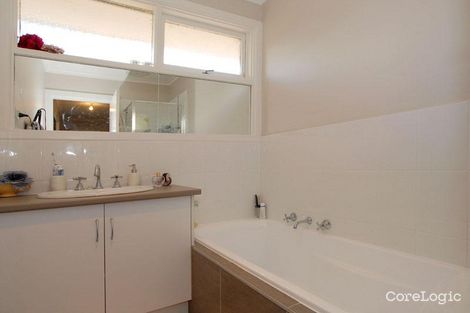 Property photo of 20 Walbundry Avenue Frankston VIC 3199