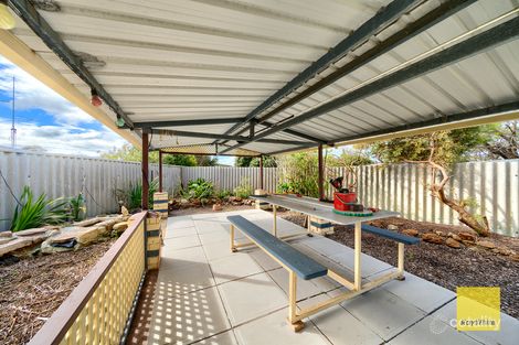 Property photo of 4 Elm Walk McKail WA 6330