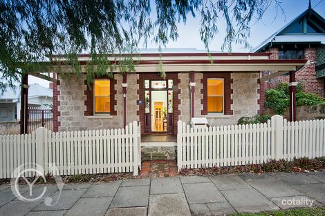 10 Charles St, South Fremantle, WA 6162