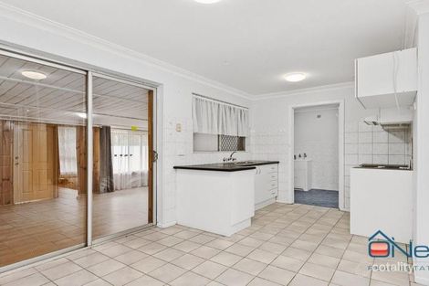 Property photo of 30 Bowden Place Armadale WA 6112