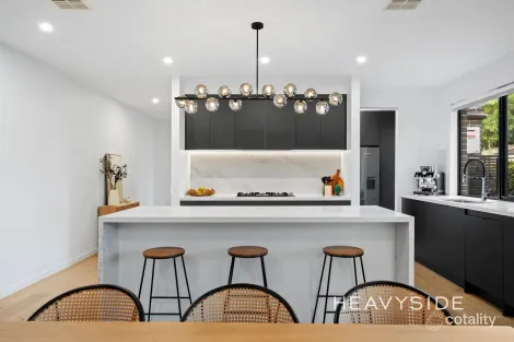 Property photo of 34A Devon Street Box Hill South VIC 3128